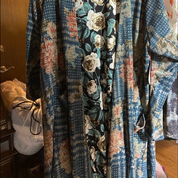 Dress out fit - Picture 2 of 2